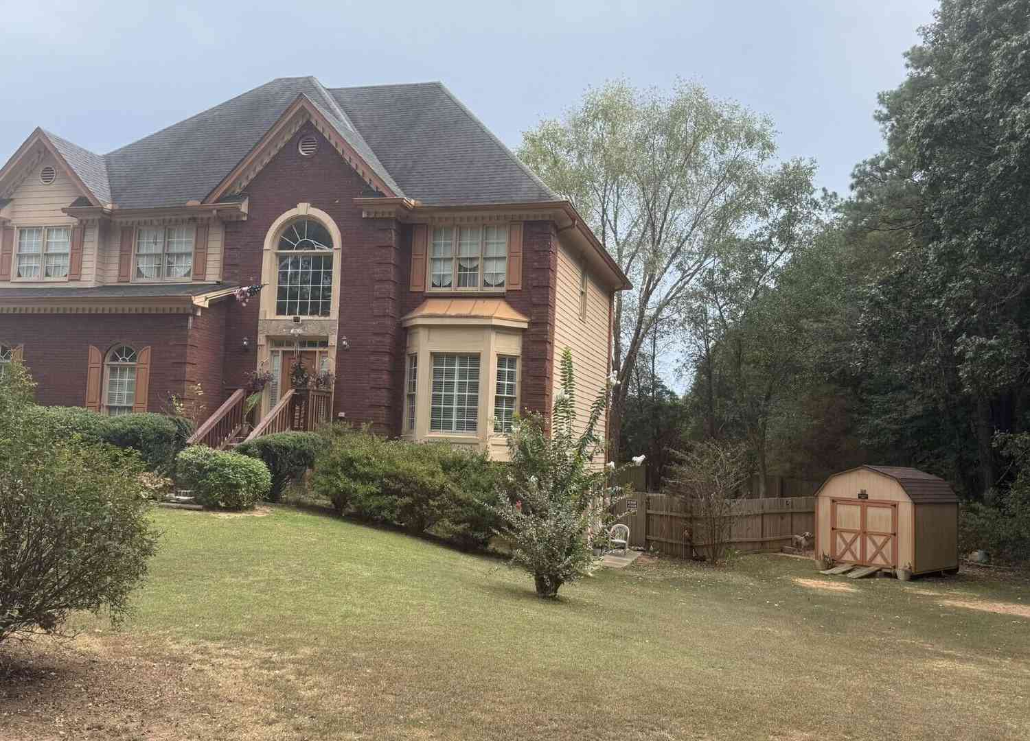 Homes For Sale - 605 Ozora Road<br/> Loganville, GA 30052