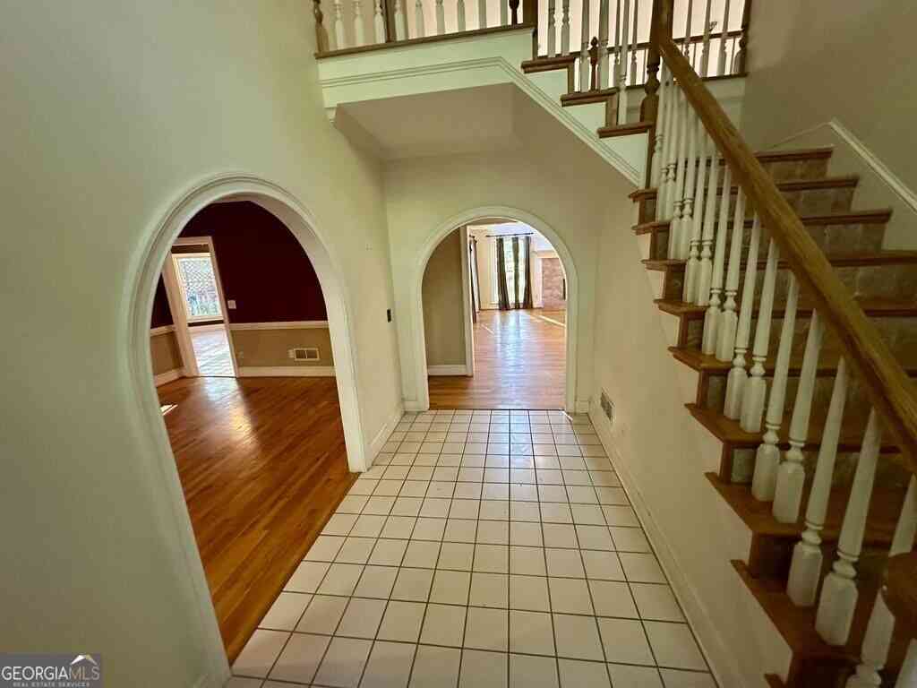 Homes For Sale - 4705 Riversound Drive<br/> Snellville, GA 30039