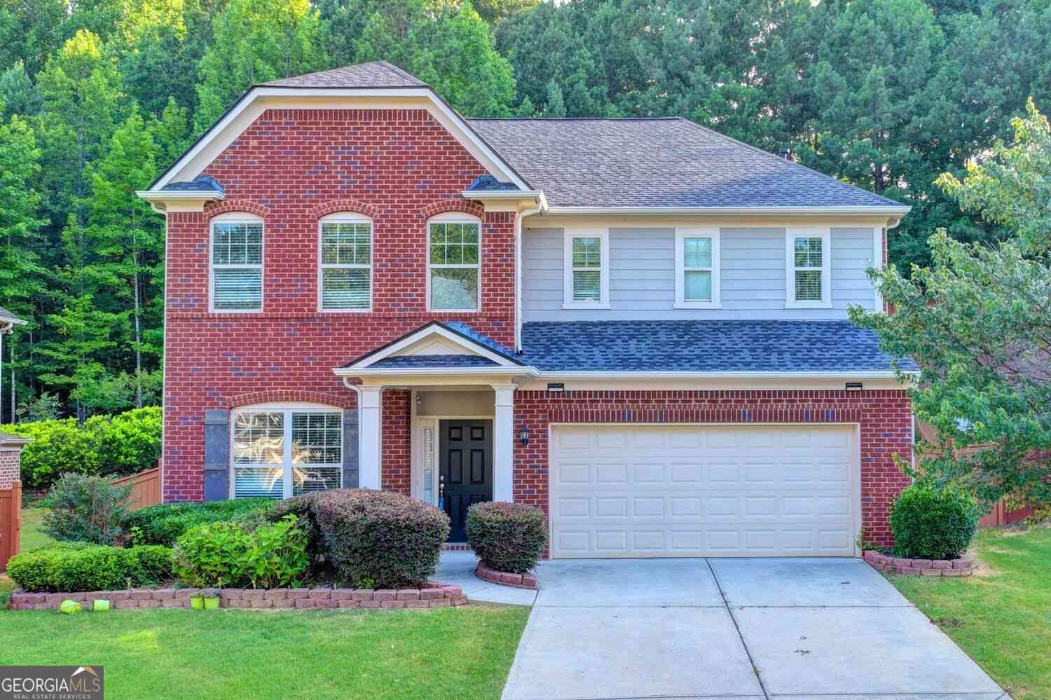 Homes For Sale - 2520 Northmont Parkway<br/> Duluth, GA 30097