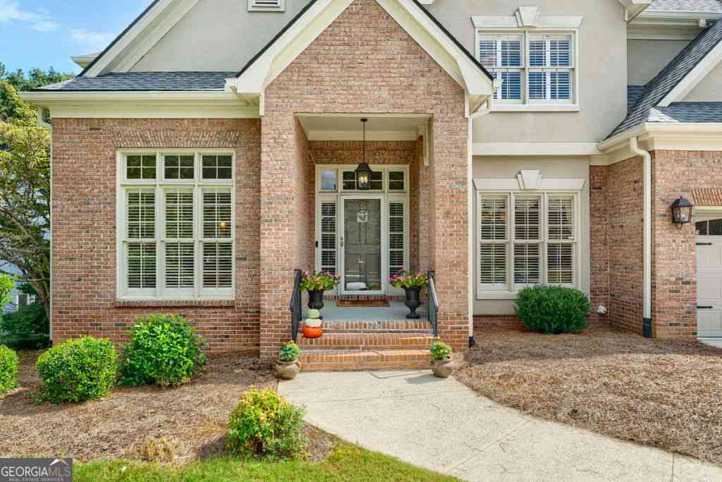 Homes For Sale - 5022 Audley Lane NW<br/> Peachtree Corners, GA 30092