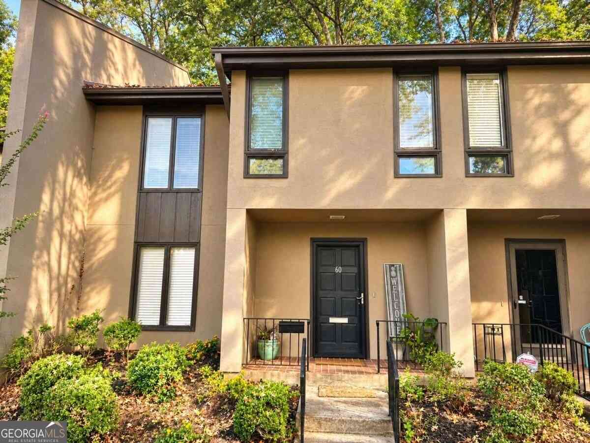 Condo For Sale - 60 Ivy Parkway NE<br/> Atlanta, GA 30342