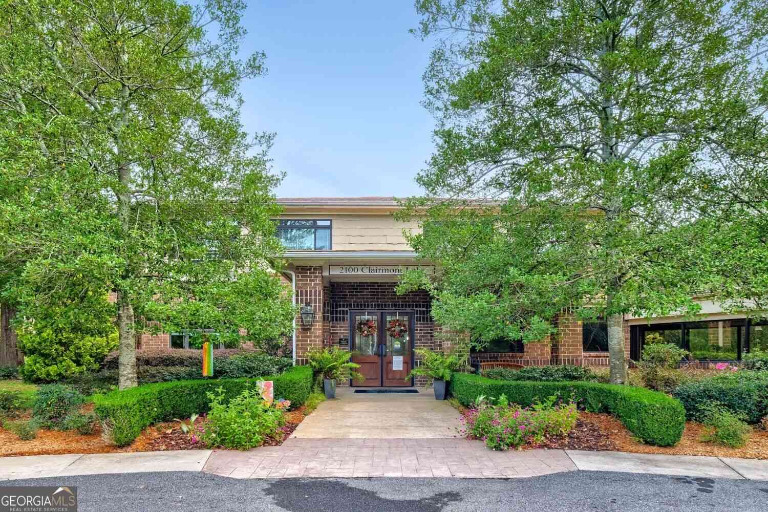 Condo For Sale - 1800 Clairmont Lake #218<br/> Dekalb County, Decatur, GA 30033