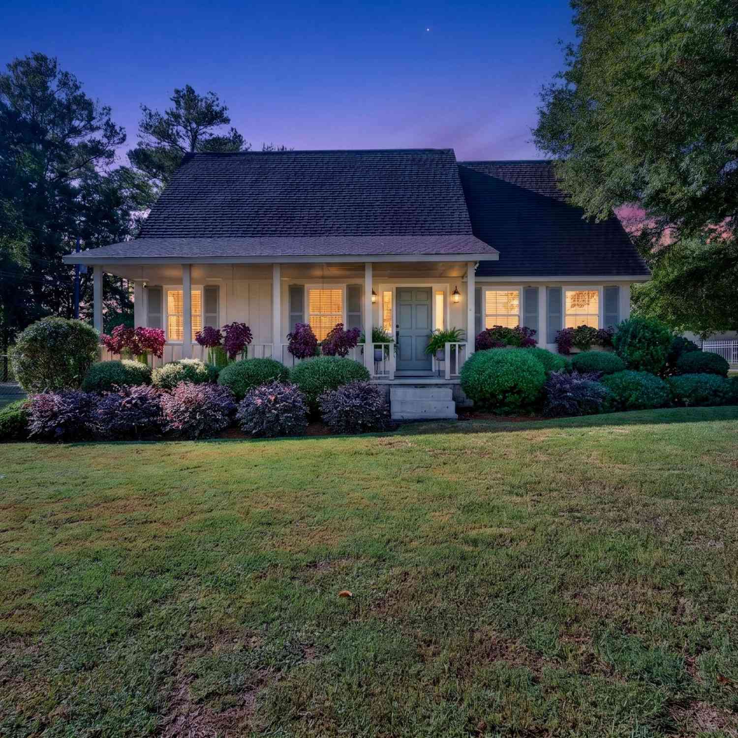 Homes For Sale - 2550 Us Highway 80 W<br/> Laurens County, Dublin, GA 31021