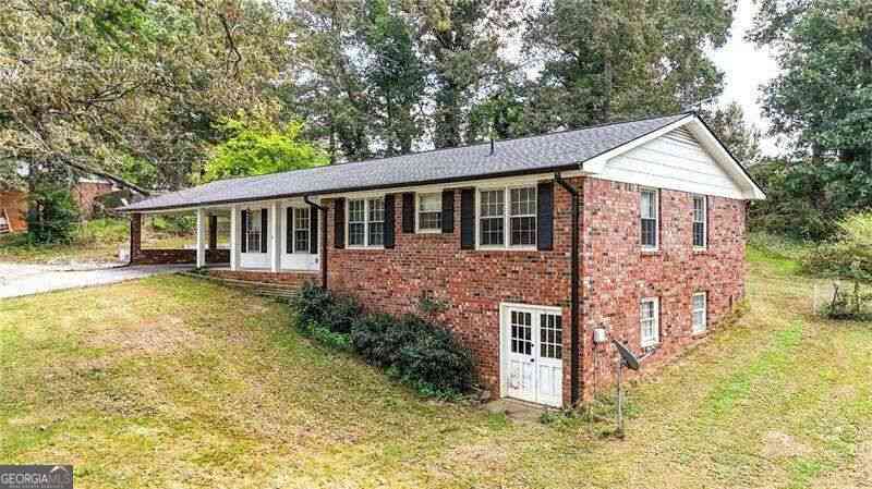 Homes For Sale - 45 Bishop Road NW<br/> Bartow County, Cartersville, GA 30121