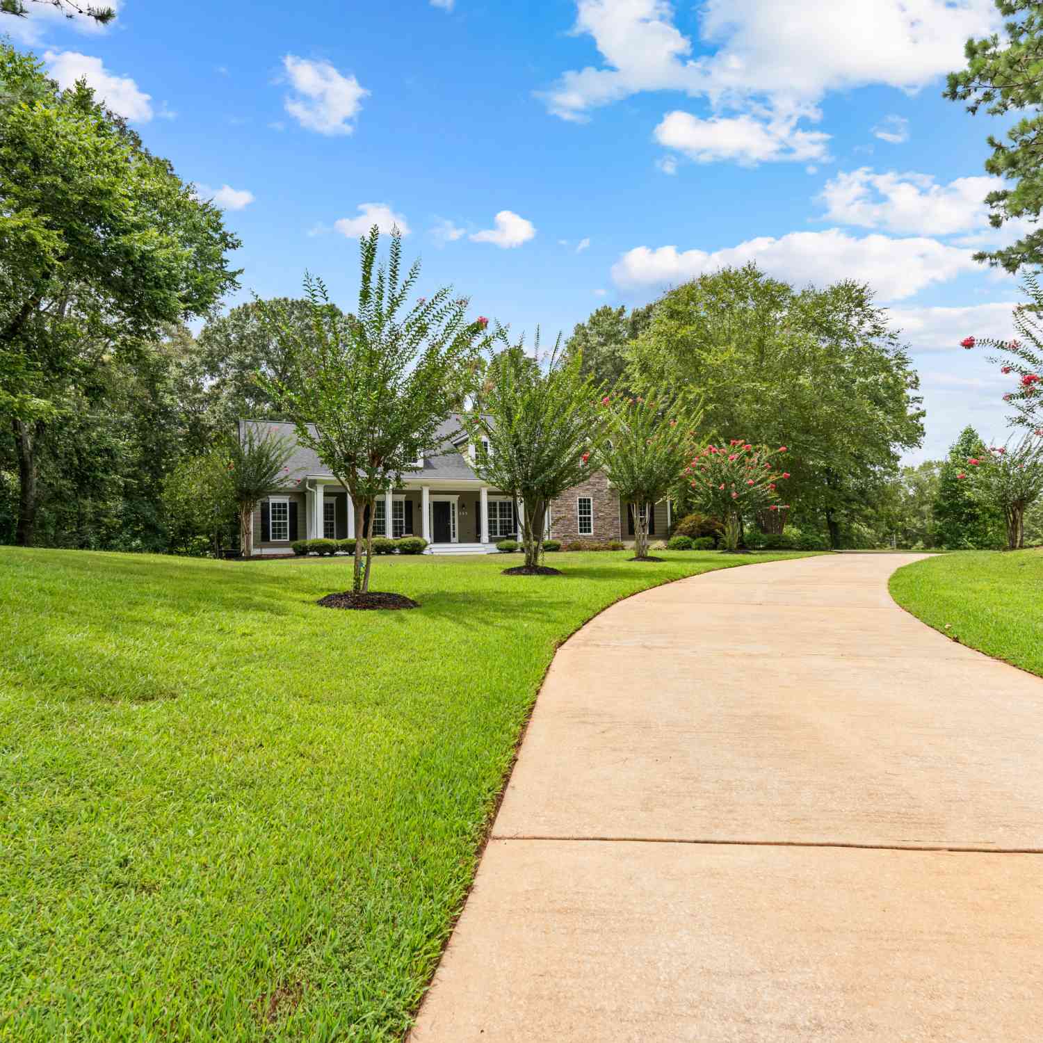Homes For Sale - 285 Huckaby Road #5 ACRES<br/> Fayette County, Brooks, GA 30205