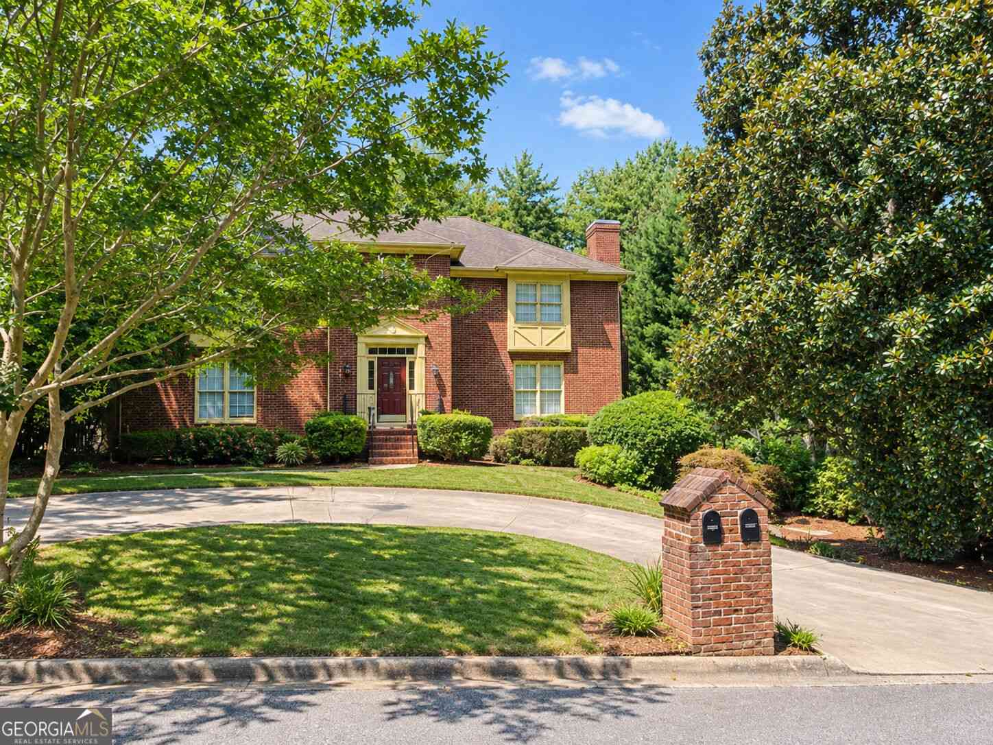 Townhouse For Sale - 8880 Carroll Manor Drive<br/> Atlanta, GA 30350