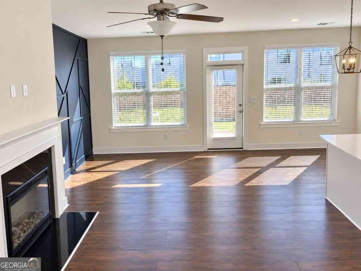 Townhouse For Sale - 78 Auburn Woods Drive<br/> Auburn, GA 30011