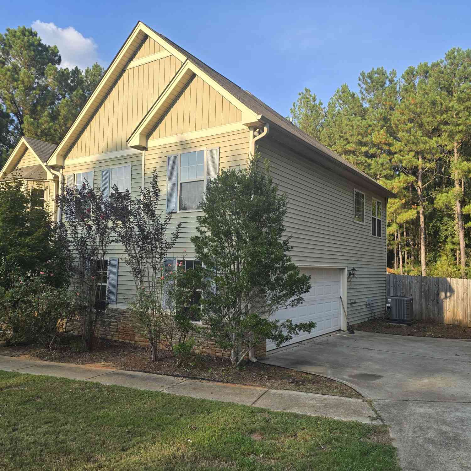 Homes For Sale - 524 Sara Hunter Lane NW<br/> Milledgeville, GA 31061