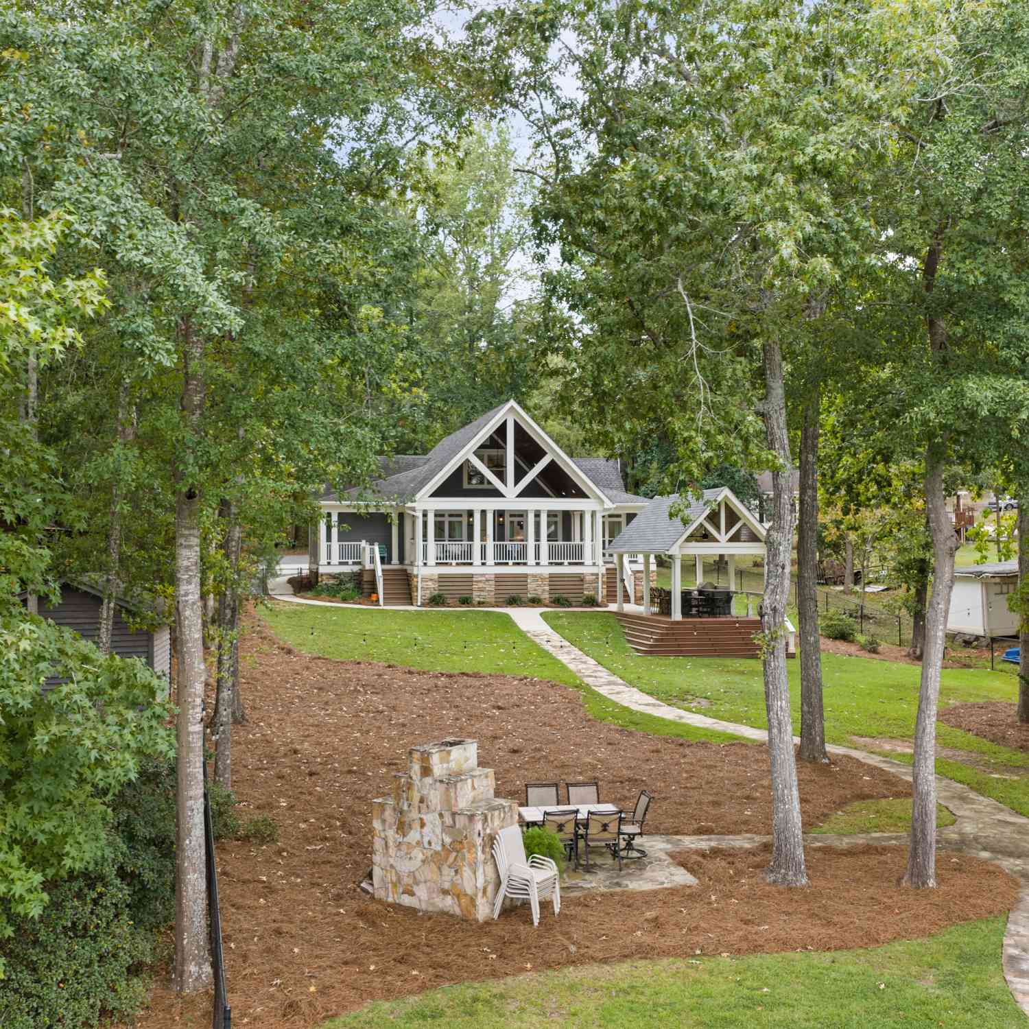 Homes For Sale - 356 Possum Point Drive<br/> Eatonton, GA 31024
