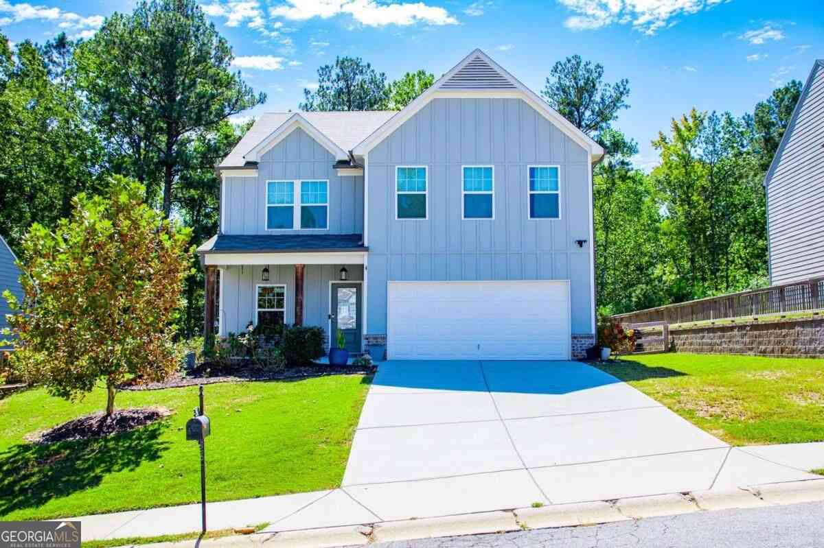 Homes For Sale - 512 Silver Leaf Parkway<br/> Bremen, GA 30110