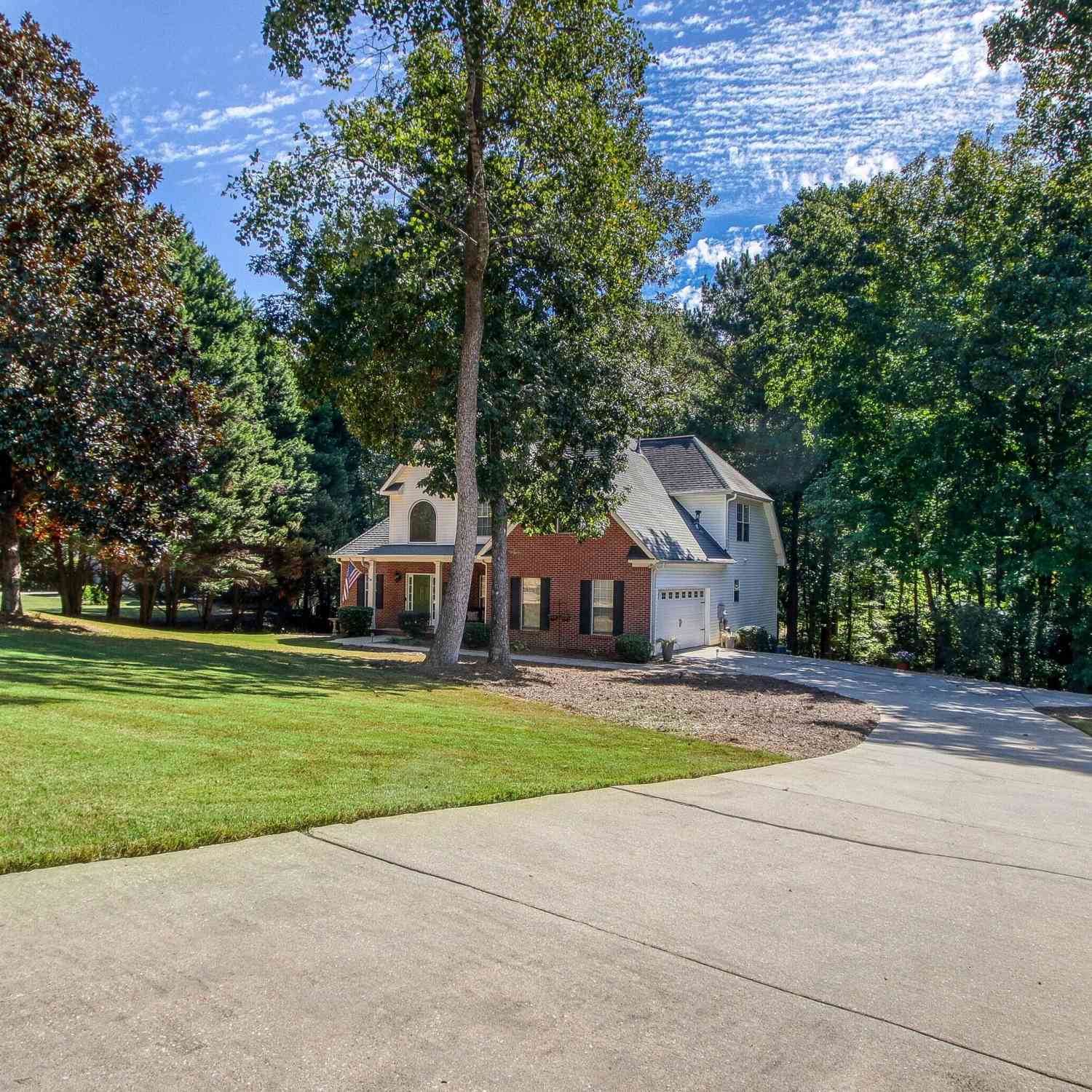 Homes For Sale - 15 Grange Way<br/> Coweta County, Sharpsburg, GA 30277