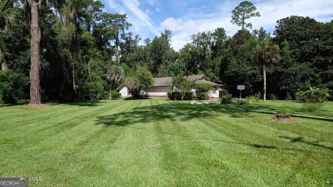 Homes For Sale - 402 W 3rd Street<br/> Camden County, Woodbine, GA 31569