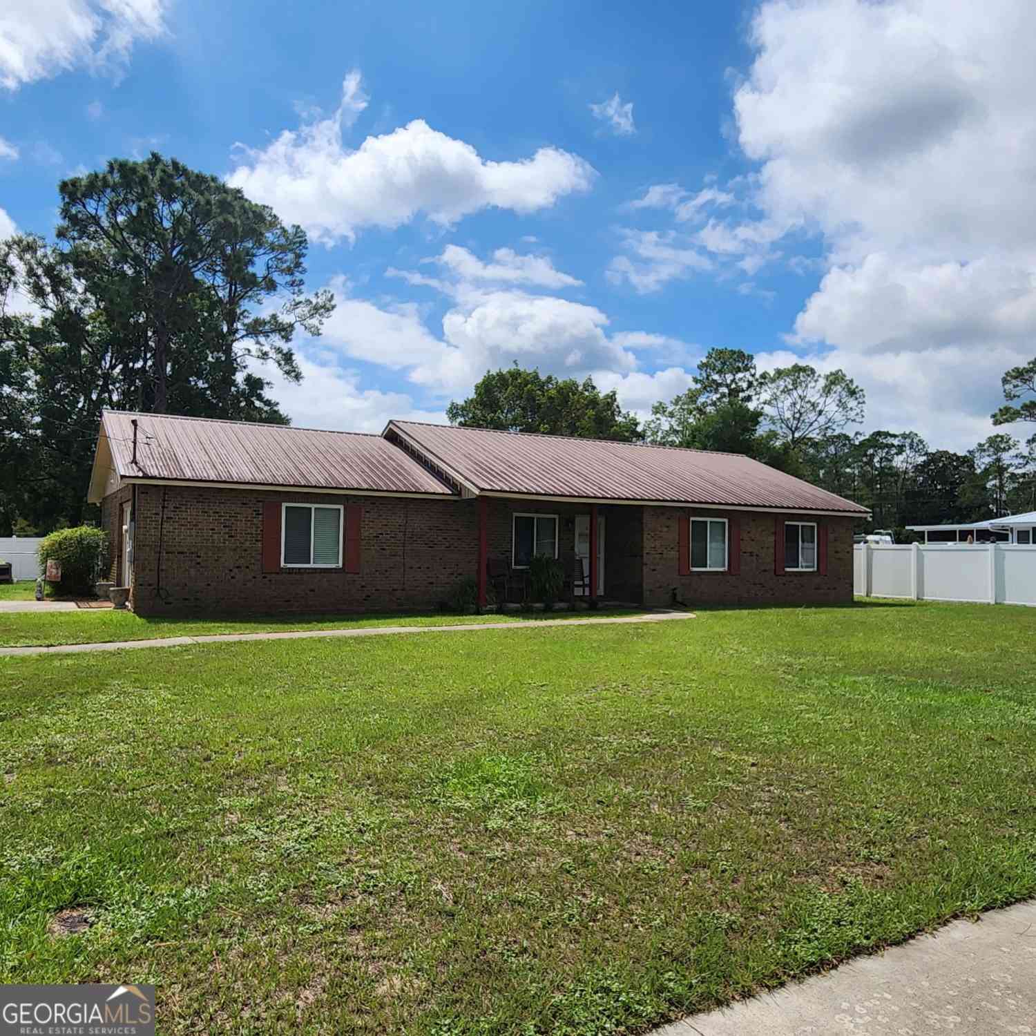 Homes For Sale - 775 S 6th Street<br/> Wayne County, Jesup, GA 31545