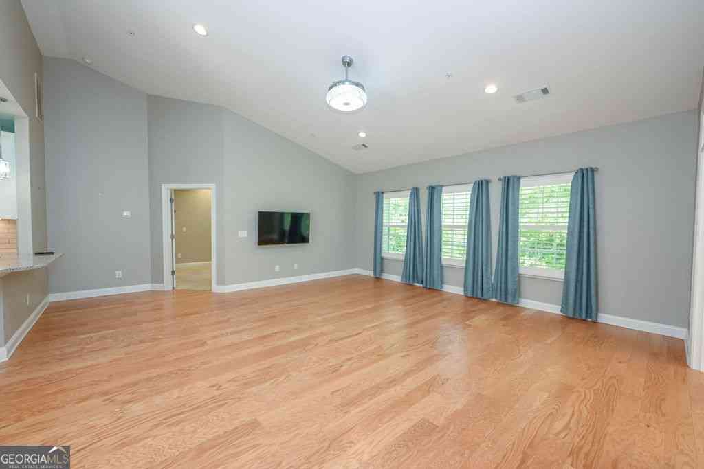 Condo For Sale - 3504 Commonwealth Circle<br/> Coweta County, Newnan, GA 30263