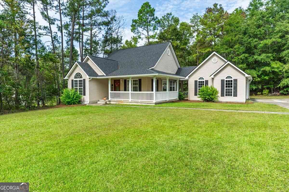 Homes For Sale - 241 Graystone Pointe Drive<br/> Jones County, Macon, GA 31211