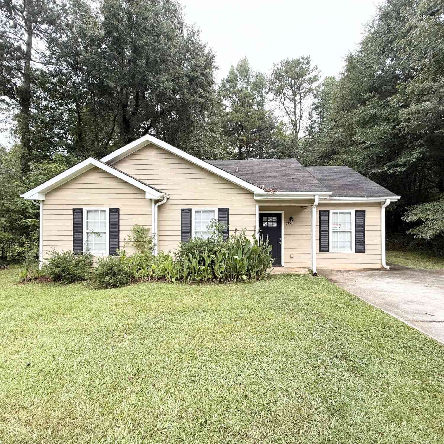 Homes For Sale - 9152 SW Cecelia Street<br/> Covington, GA 30014