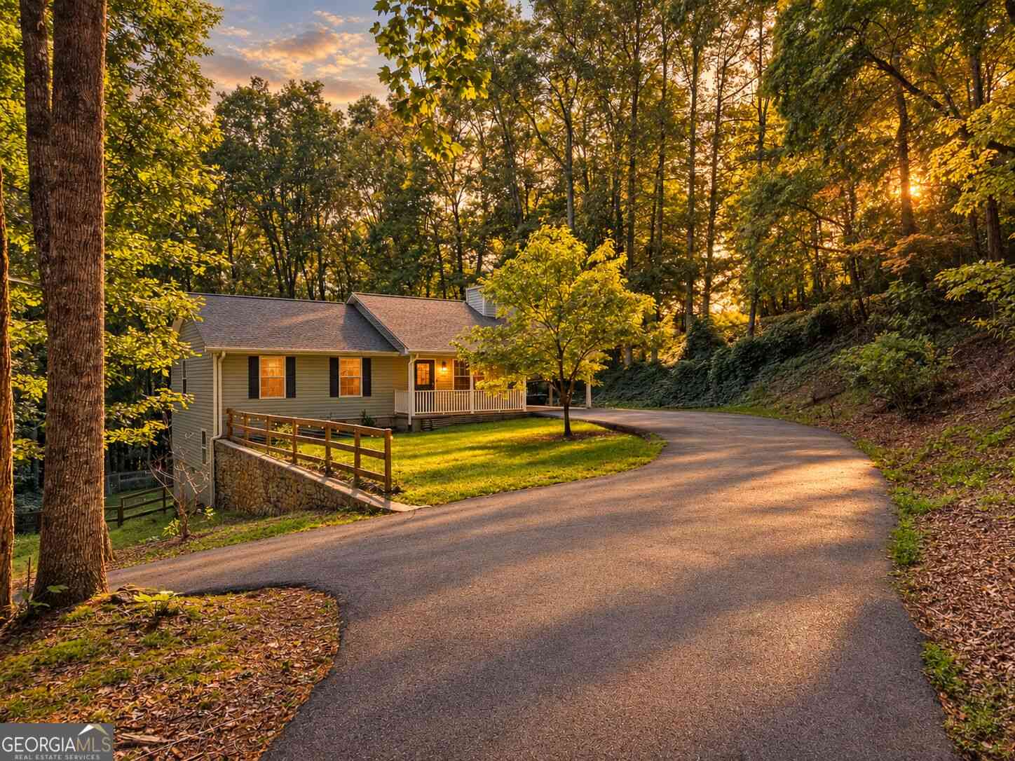Homes For Sale - 1460 Bald Mountain Road<br/> Rabun County, Dillard, GA 30537
