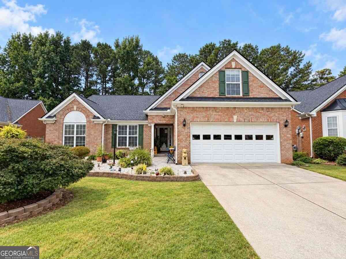 Homes For Sale - 1202 Pecan Grove Place<br/> Gwinnett County, Lawrenceville, GA 30046