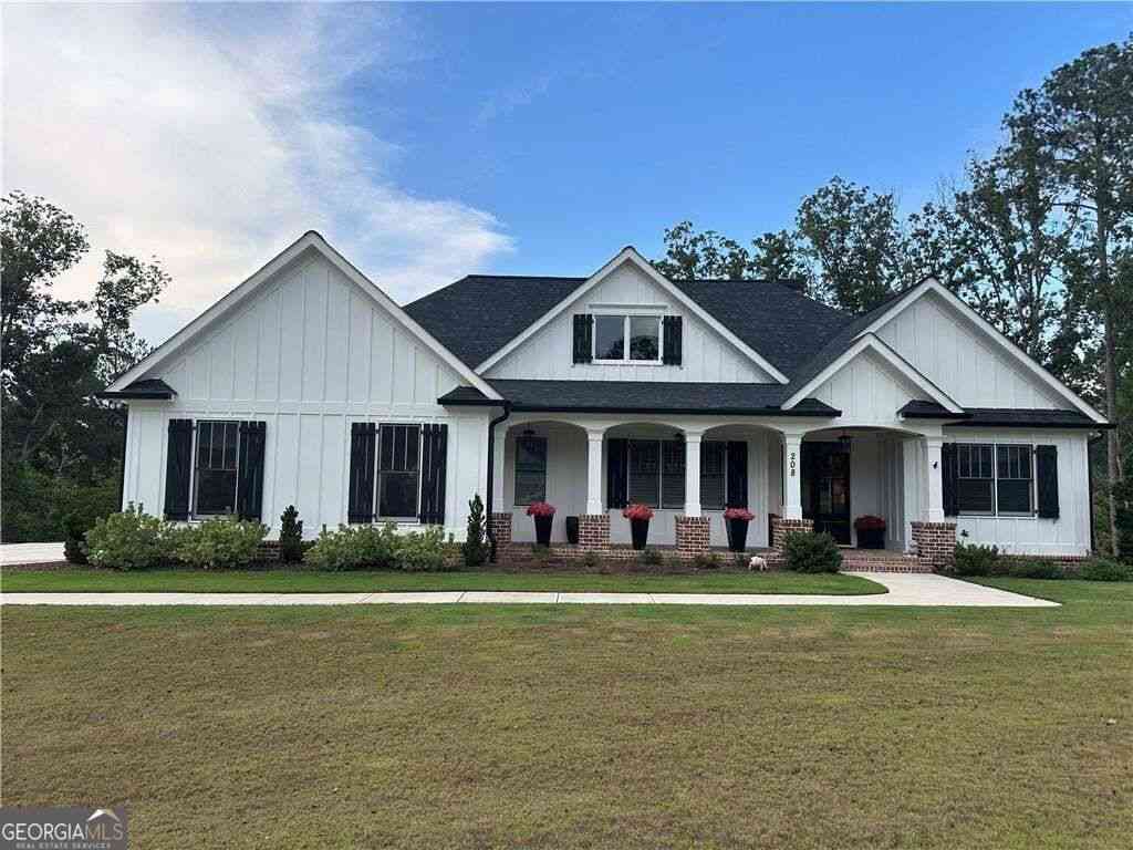 Homes For Sale - 208 Sawyers Farm Drive<br/> Waleska, GA 30183