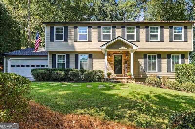 Homes For Sale - 345 High Meadow Drive<br/> Marietta, GA 30068