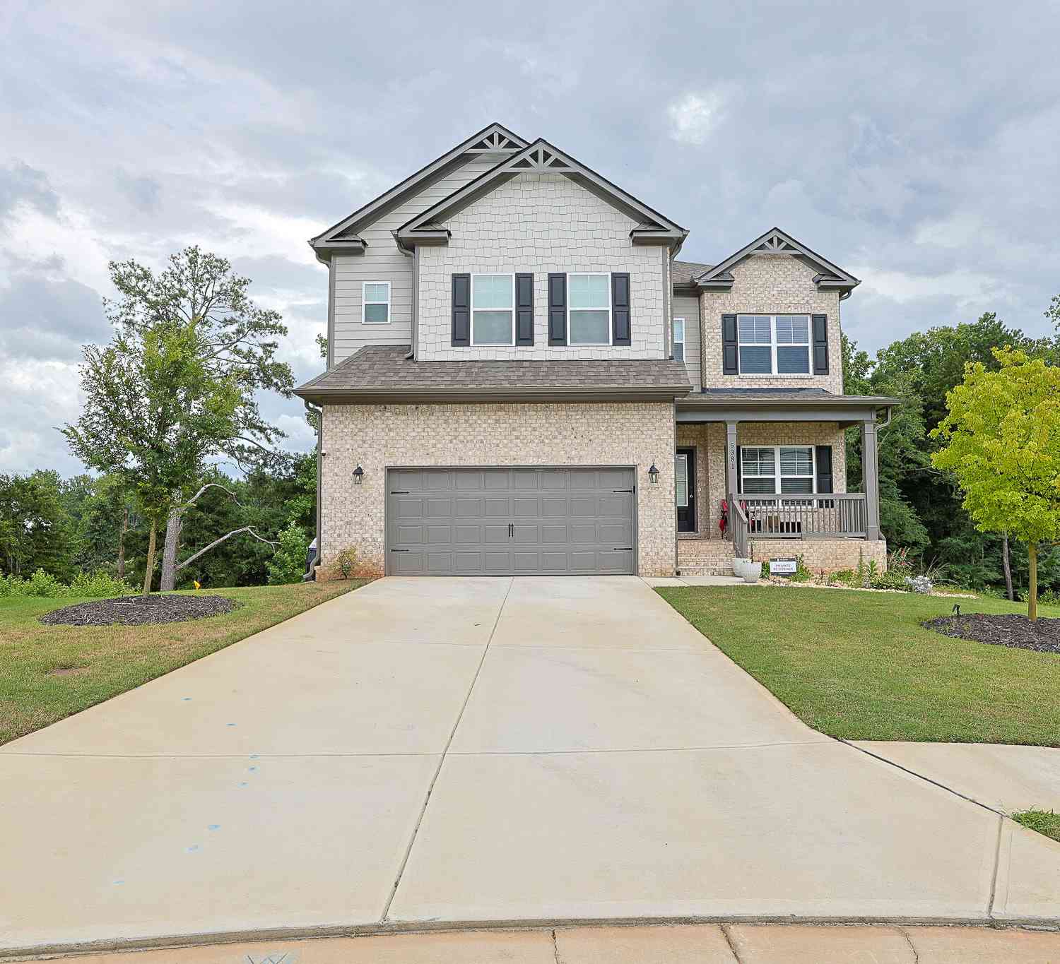 Homes For Sale - 5381 Woodline View Circle<br/> Auburn, GA 30011
