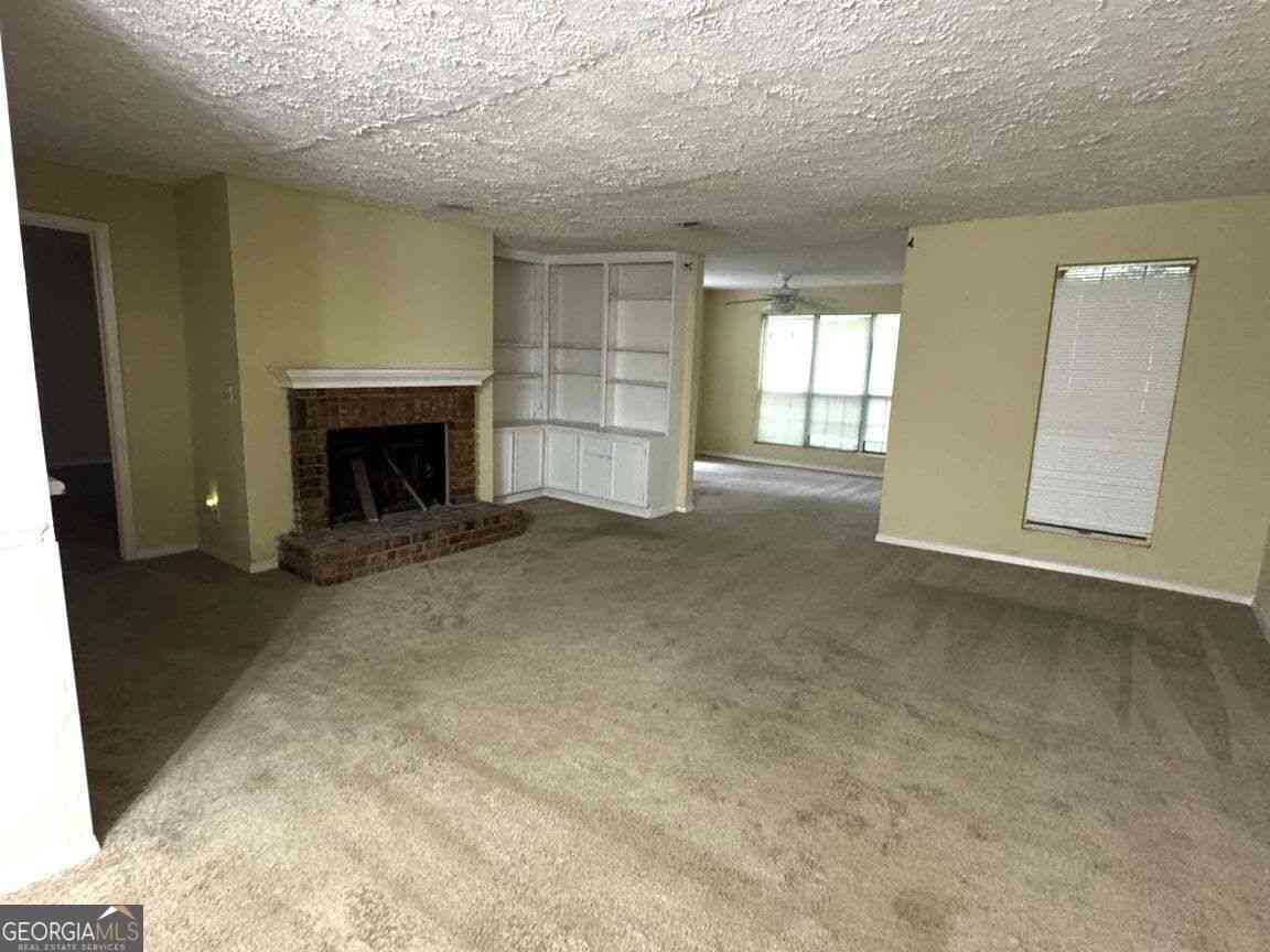 Condo For Sale - 5539 Mountain Springs Circle<br/> Stone Mountain, GA 30088