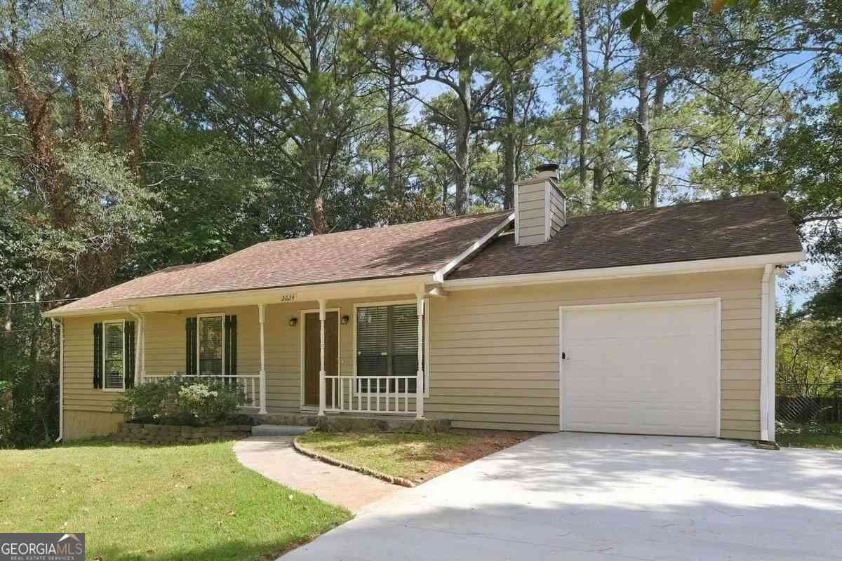 Homes For Sale - 2624 Majestic Way<br/> Lawrenceville, GA 30044