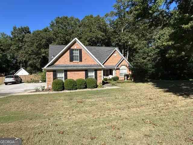 Homes For Sale - 200 Glynnshire Court<br/> Covington, GA 30016