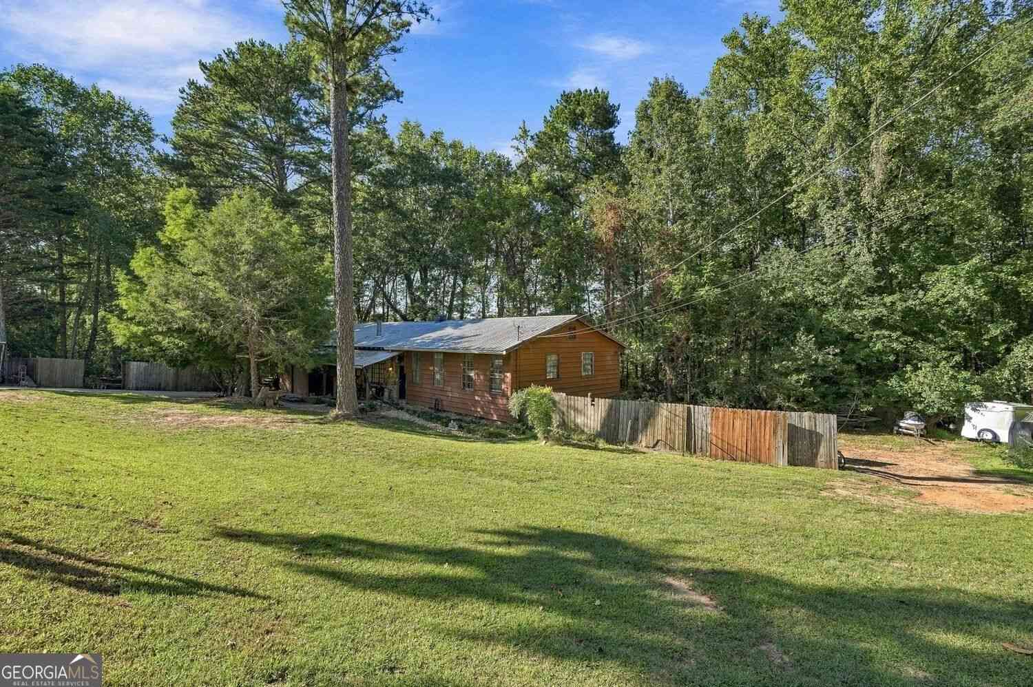 Homes For Sale - 6430 Pine Ridge Circle<br/> Forsyth County, Cumming, GA 30041
