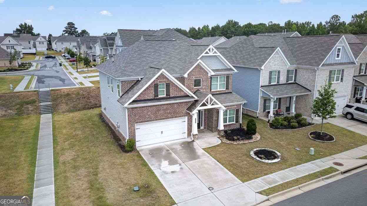 Homes For Sale - 744 Clark Lake Estates Drive<br/> Grayson, GA 30017