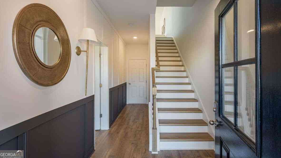 Townhouse For Sale - 6179 Honeybell Alley<br/> Mableton, GA 30126