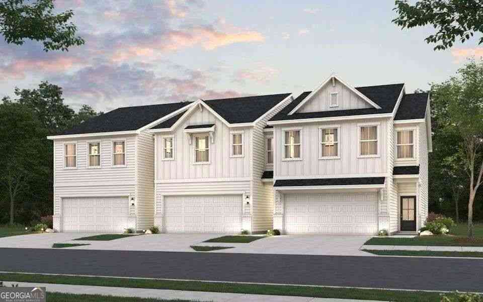 Townhouse For Sale - 7274 Sherwood Square Drive #17<br/> Flowery Branch, GA 30542