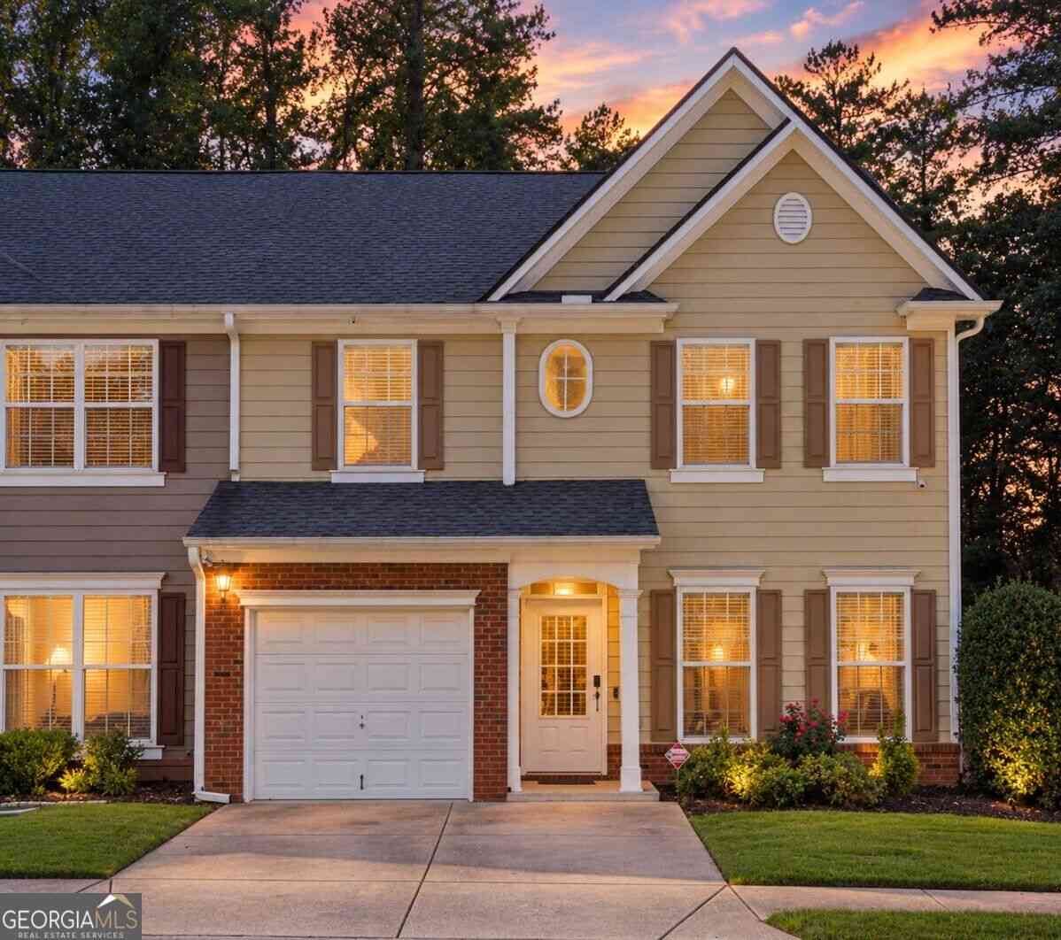 Townhouse For Sale - 4125 Magnolia Glen Walk #1<br/> Norcross, GA 30093