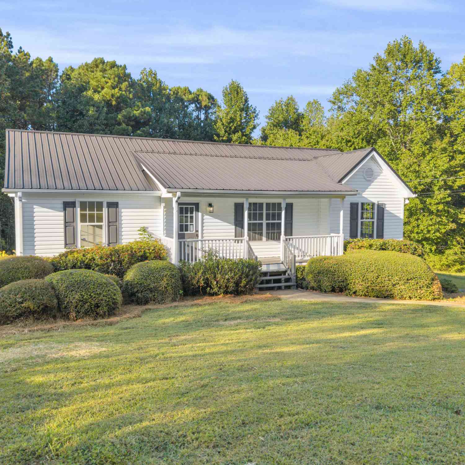Homes For Sale - 284 Hobson Drive<br/> Pickens County, Jasper, GA 30143