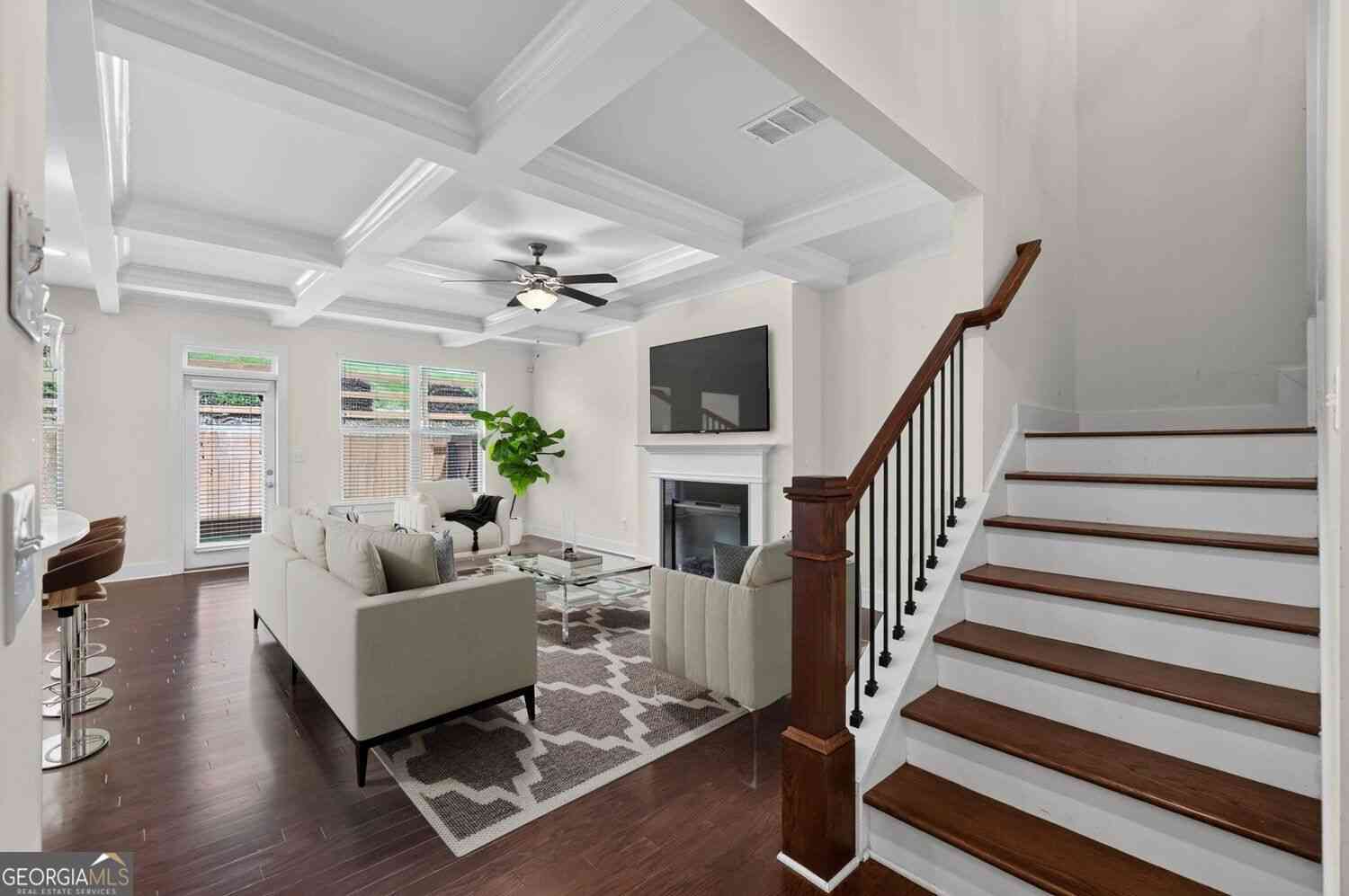 Townhouse For Sale - 5854 Radford Loop<br/> Fairburn, GA 30213