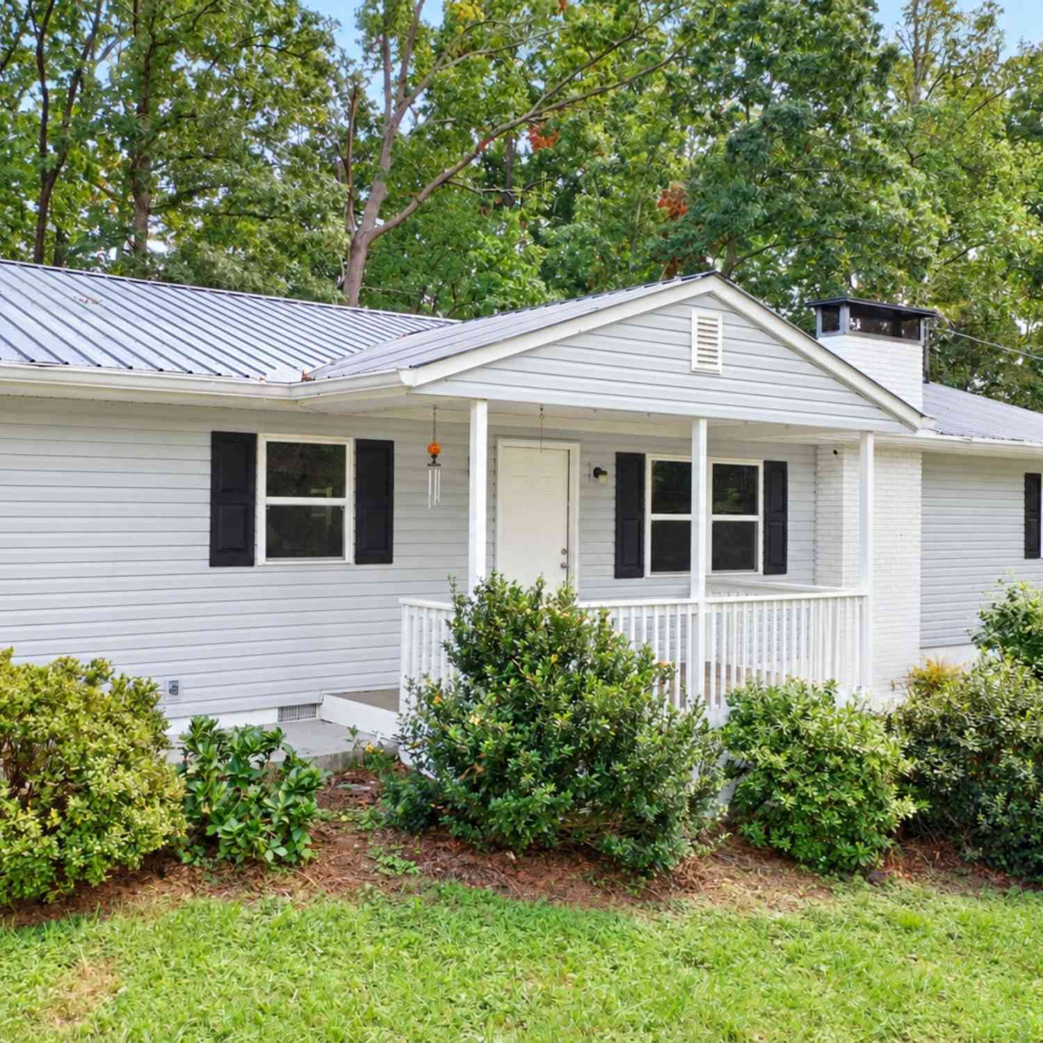 Homes For Sale - 208 Yonah Circle<br/> Clarkesville, GA 30523