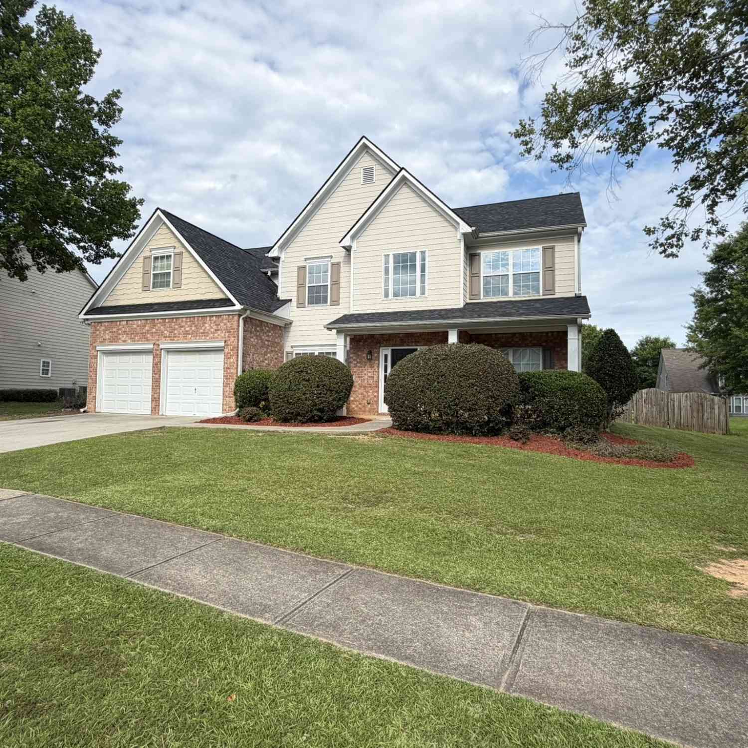 Homes For Sale - 20 Stoney Point Terrace<br/> Covington, GA 30014