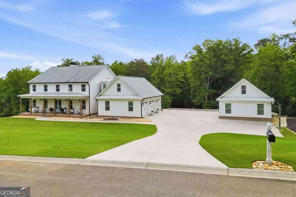 Homes For Sale - 180 Laurel Ridge Lane<br/> Ball Ground, GA 30107