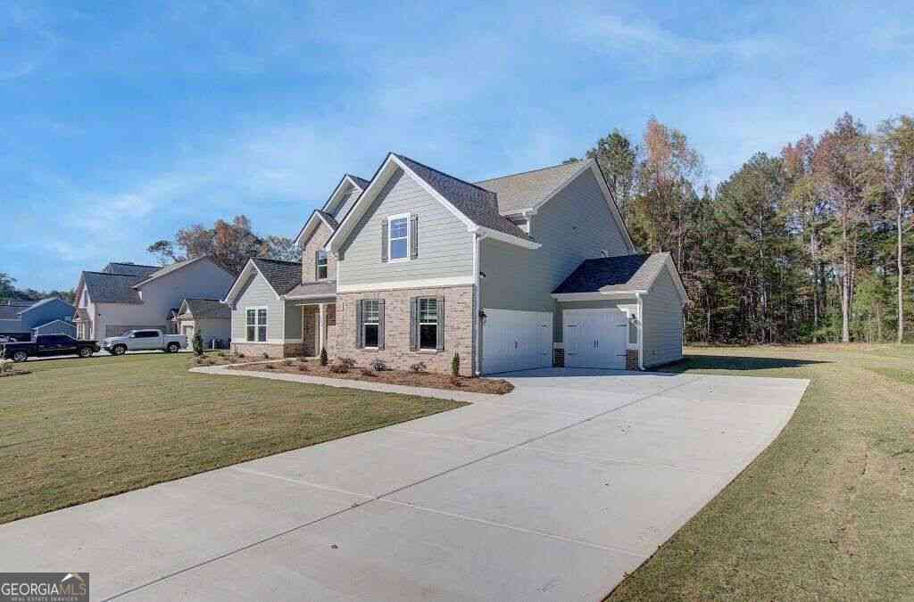 Homes For Sale - 117 Homesite Saddle Drive<br/> Coweta County, Senoia, GA 30276