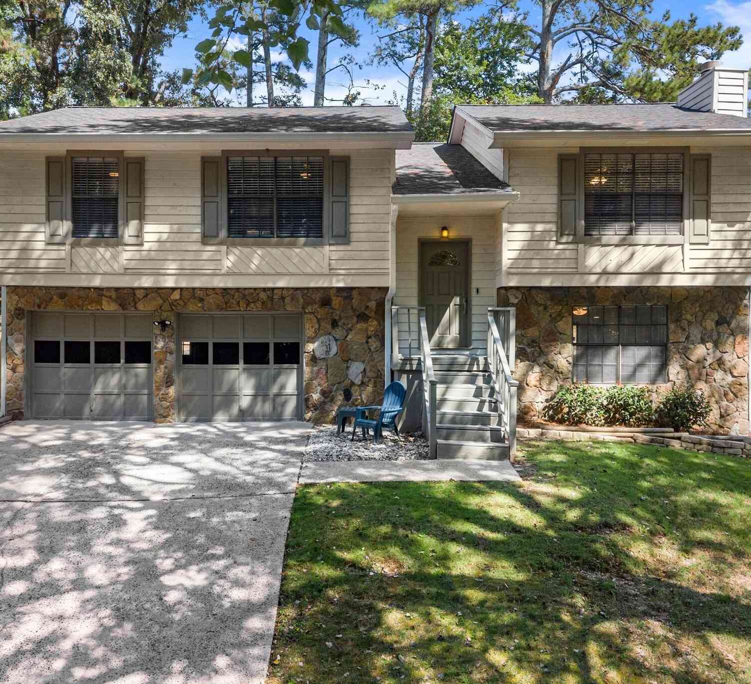 Homes For Sale - 695 Waterbrook Terrace<br/> Roswell, GA 30076