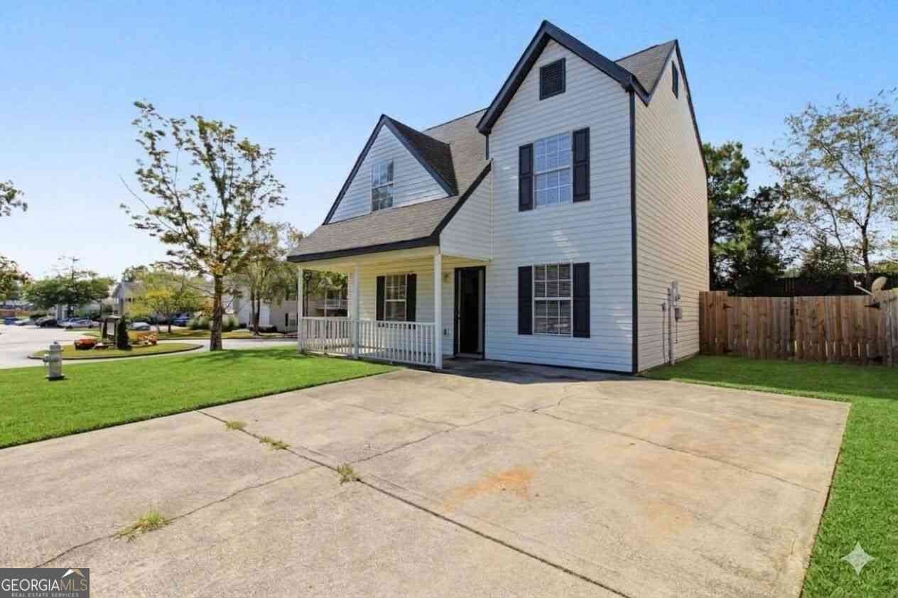 Homes For Sale - 15 Brighton Court<br/> Cartersville, GA 30121