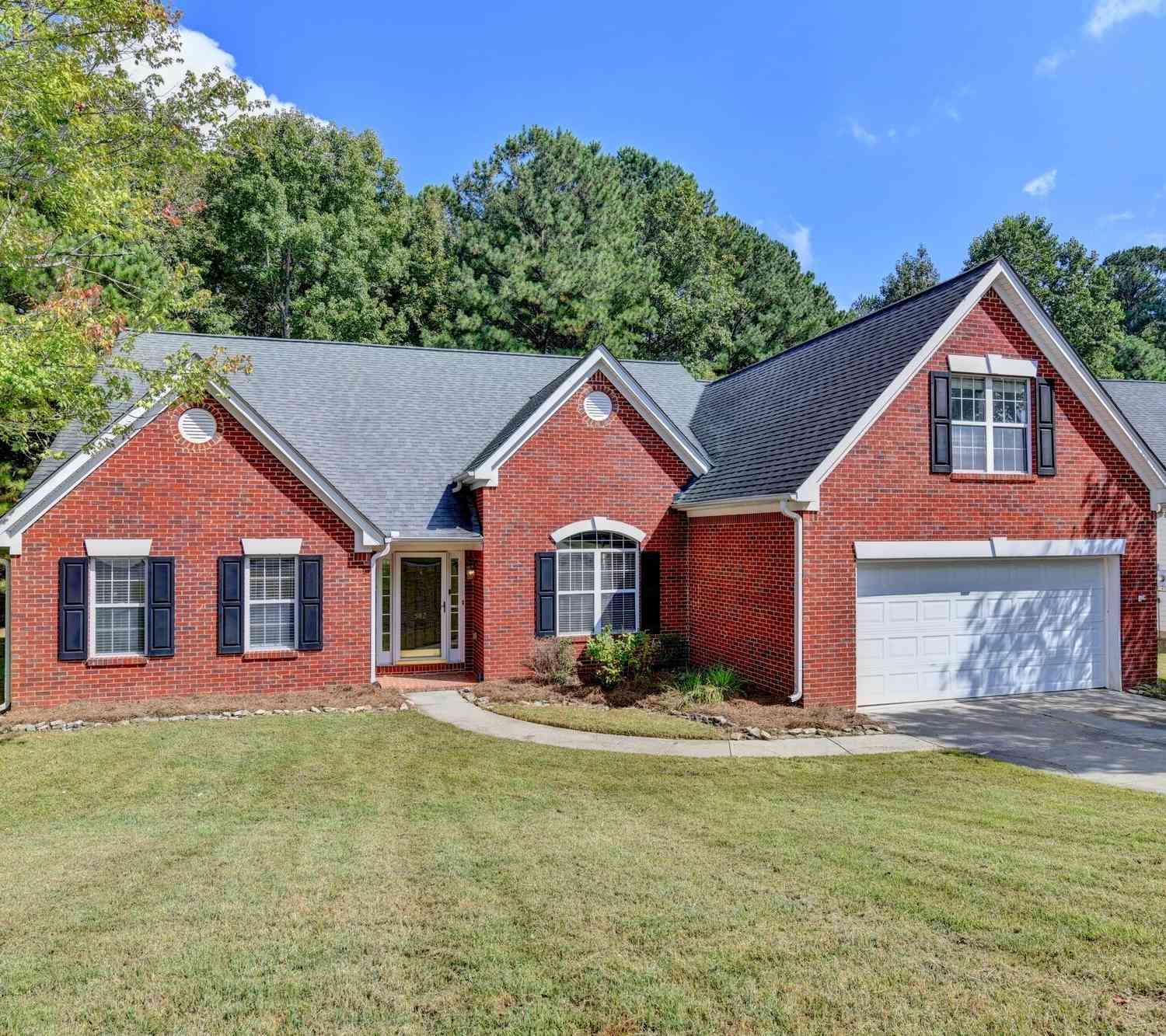Homes For Sale - 982 Apalachee Run Trail<br/> Gwinnett County, Dacula, GA 30019