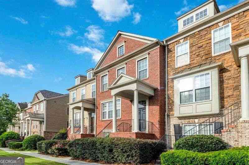 Townhouse For Sale - 4870 Seldon Way SE<br/> Smyrna, GA 30080