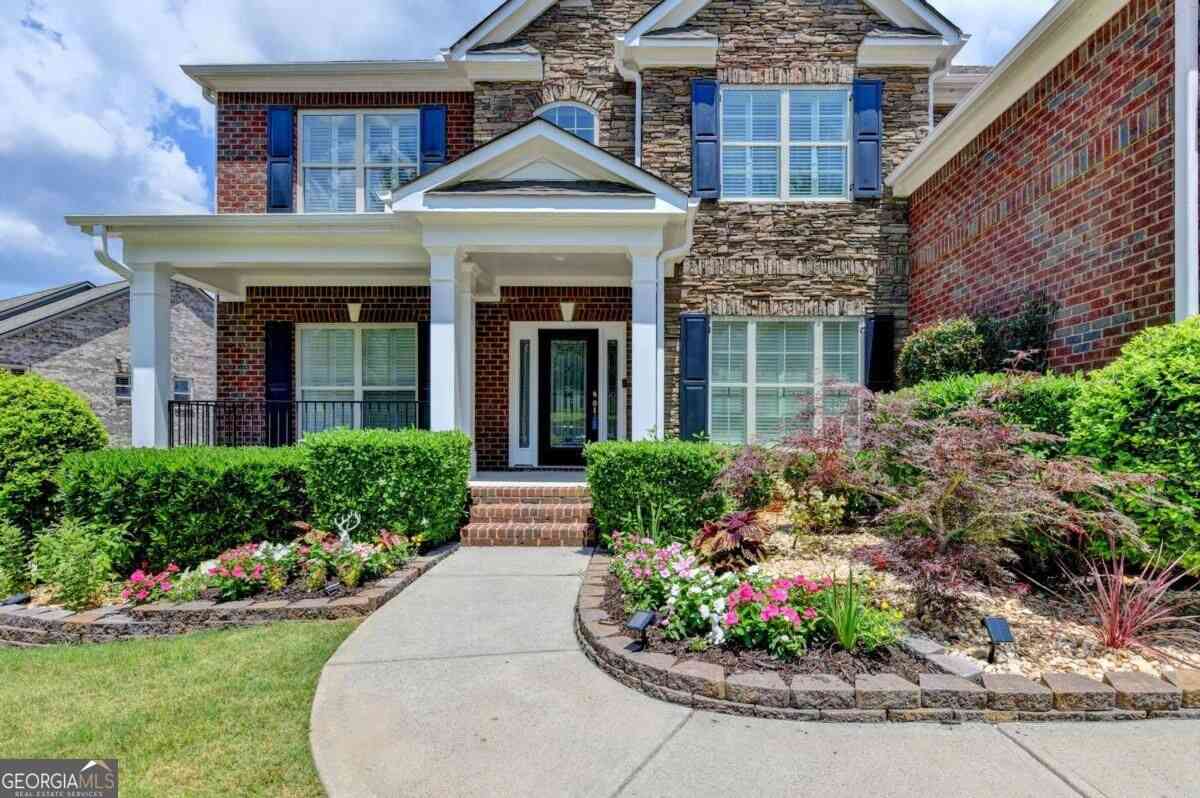Homes For Sale - 2825 Waterstone Drive<br/> Cumming, GA 30041