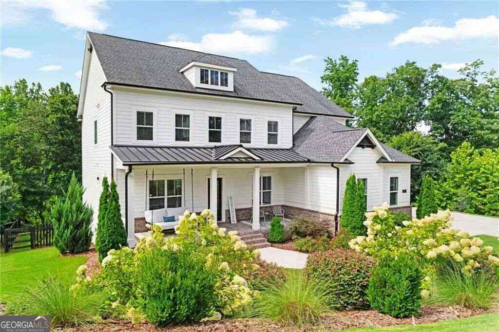 Homes For Sale - 16270 Grand Litchfield Drive<br/> Roswell, GA 30075