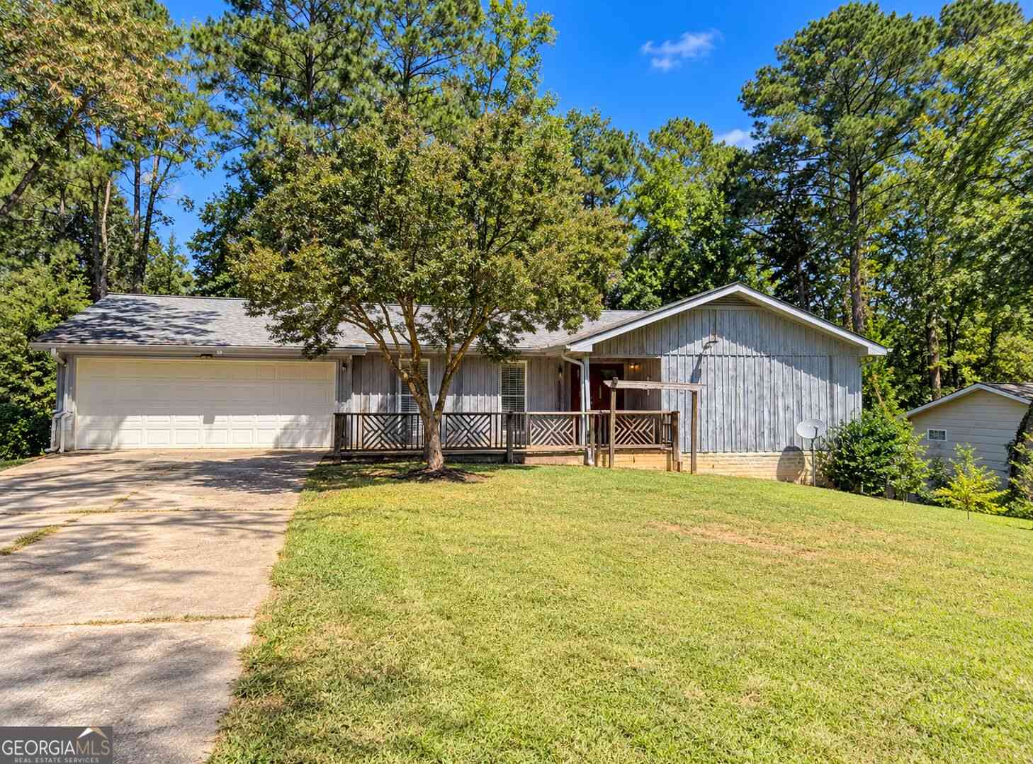 Homes For Sale - 2201 Rolling Acres Drive SW<br/> Conyers, GA 30094