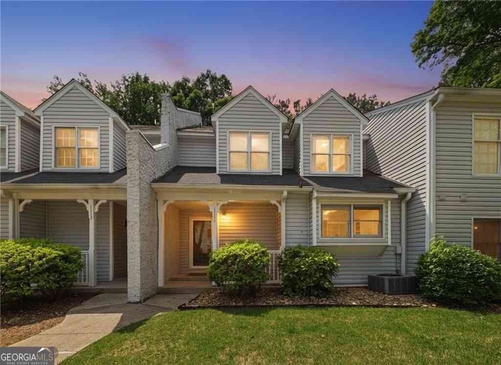 Townhouse For Sale - 1111 Cannongate Crossing SW<br/> Marietta, GA 30064