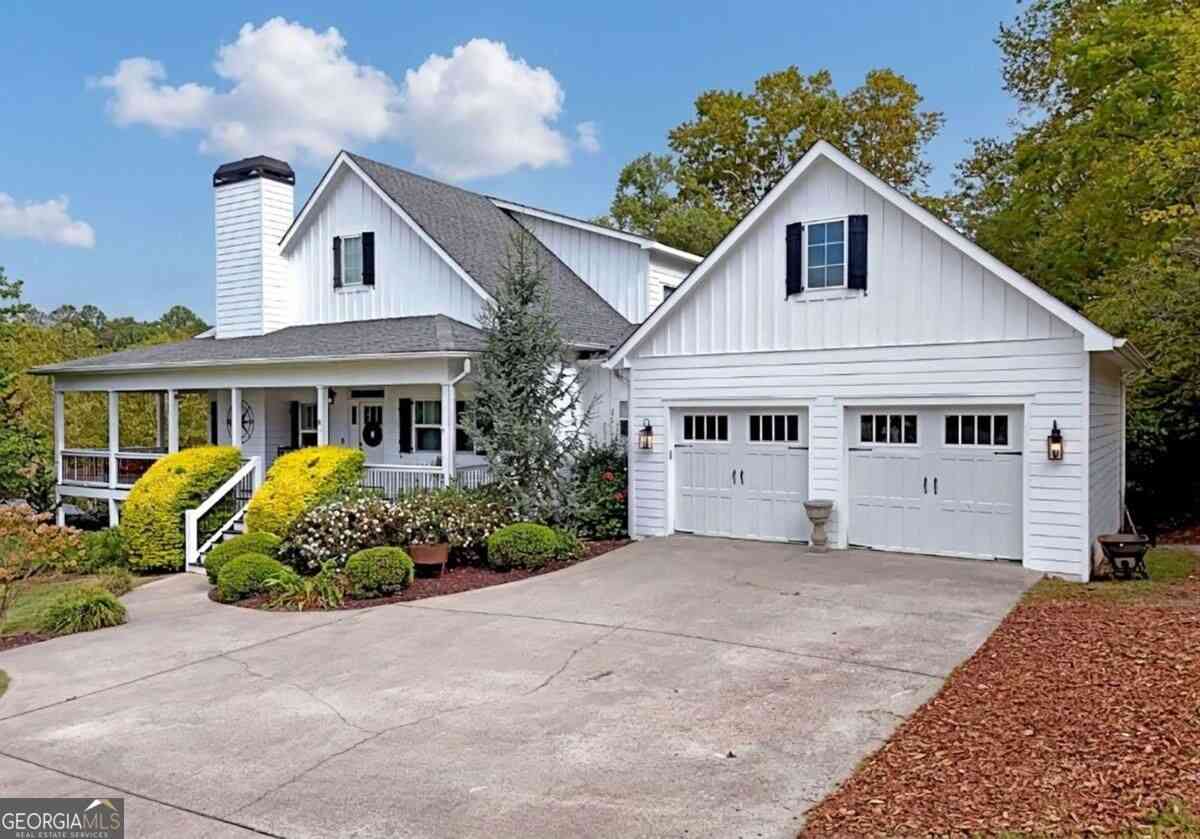Homes For Sale - 41 Hall Street<br/> Blue Ridge, GA 30513