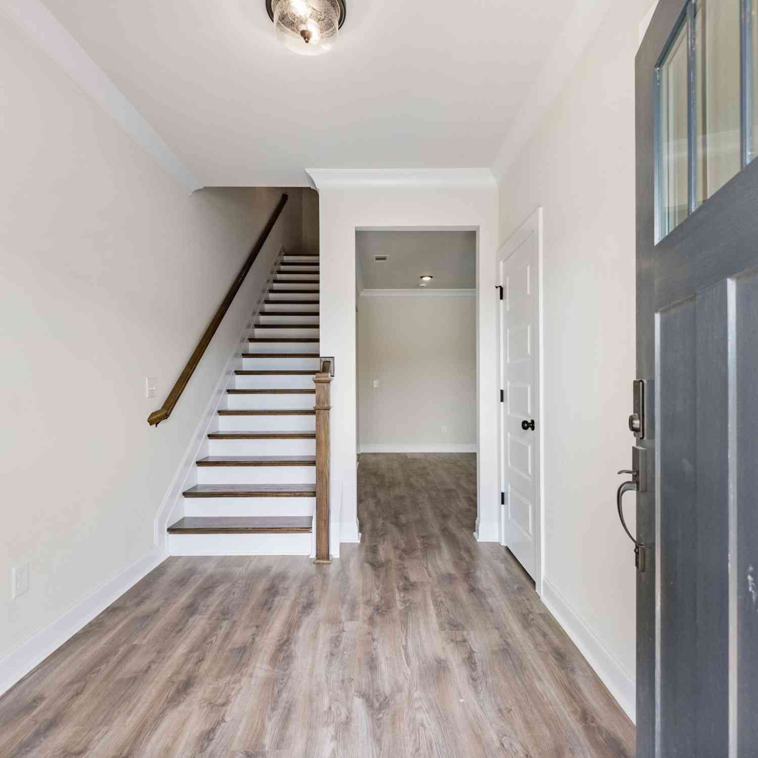 Townhouse For Sale - 208 Grand Highlands Court<br/> Winder, GA 30680