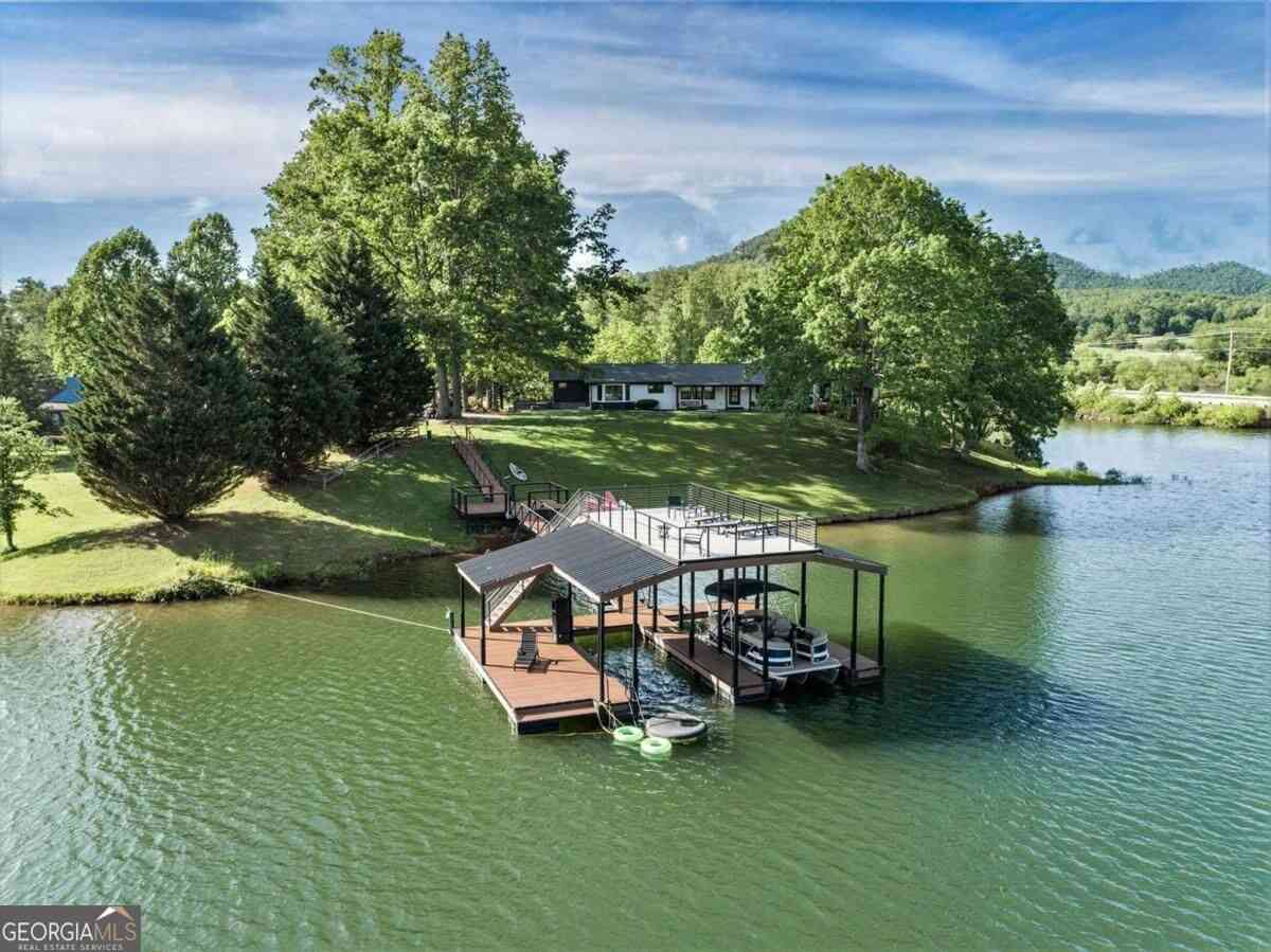 Homes For Sale - 834 Lower Bell Creek Road<br/> Hiawassee, GA 30546